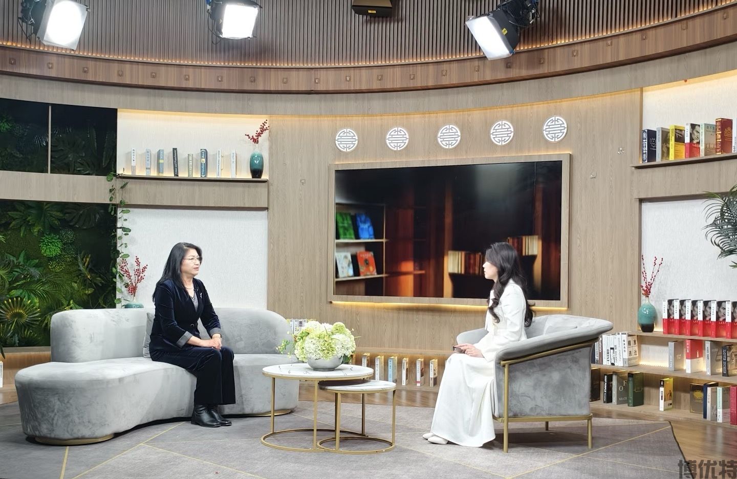 2026 年郑州演播厅沙发选购指南(图1) 2026 年郑州演播厅沙发选购指南(图1)