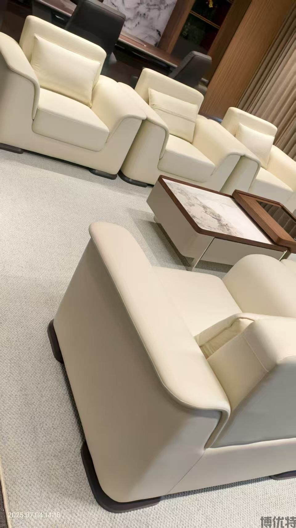 【金融企业 + VIP 接待室】金融公司 VIP 接待室家具整装落地案例(图4) 【金融企业 + VIP 接待室】金融公司 VIP 接待室家具整装落地案例(图4)