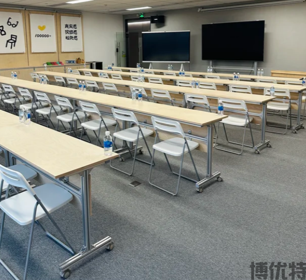2026年9月郑州培训空间家具选型:收纳避坑,可移动测试(图1) 2026年9月郑州培训空间家具选型:收纳避坑,可移动测试(图1)